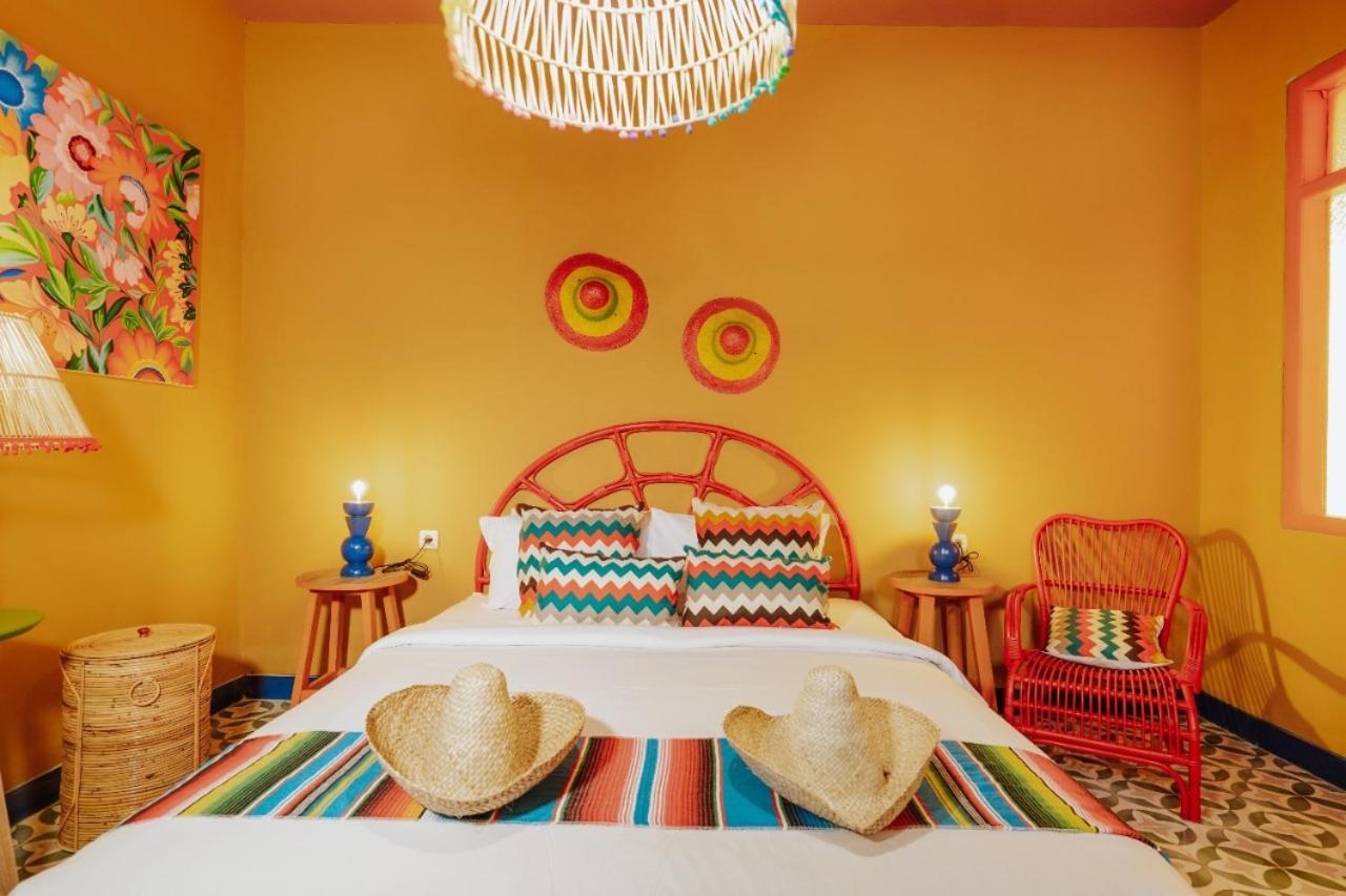 Por Aqui & Dine Hotel Yogyakarta